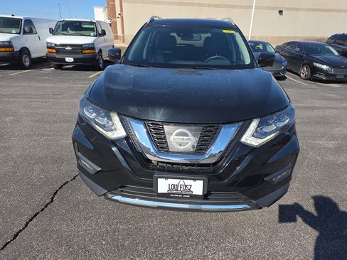 Used 2017 Nissan Rogue SL w/ SL Premium Package image 8
