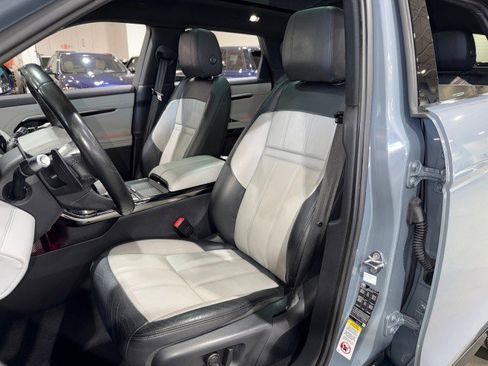 Used 2020 Land Rover Range Rover Evoque First Edition image 10