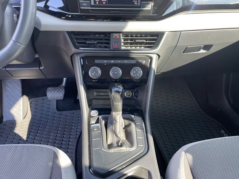 Used 2023 Volkswagen Taos S FWD image 11