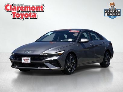 Used 2025 Hyundai Elantra SEL