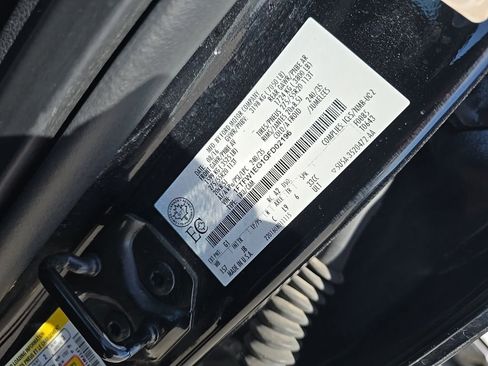 Used 2016 Ford F150 XLT w/ Equipment Group 302A Luxury AWD/4WD image 11