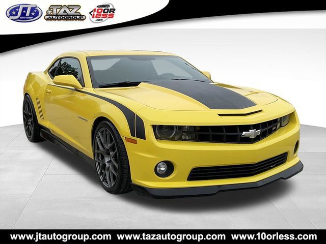 Used 2011 Chevrolet Camaro SS RWD image 1