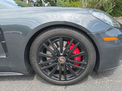 Used 2021 Porsche Panamera GTS AWD/4WD image 2