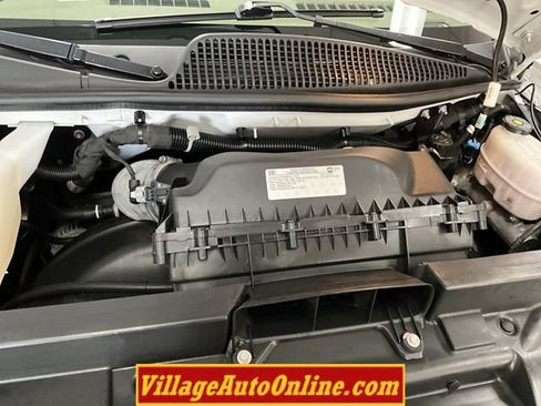 Used 2023 GMC Savana 3500 w/ Driver Convenience Package RWD image 24