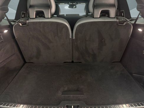 Used 2023 Volvo XC90 B6 Ultimate w/ Lounge Package image 29