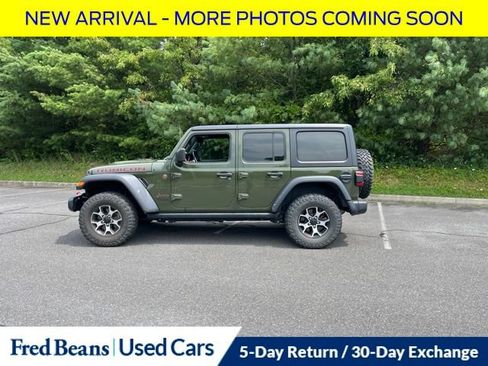 Used 2021 Jeep Wrangler Unlimited Rubicon w/ LED Lighting Group AWD/4WD image 12