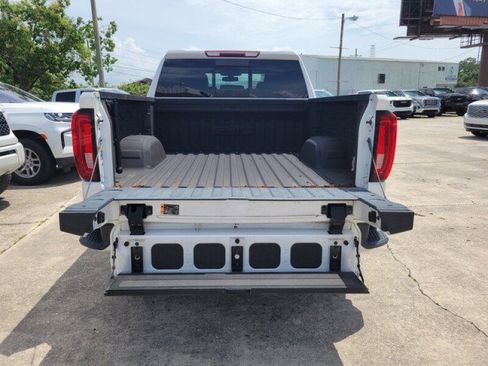 Used 2021 GMC Sierra 1500 SLT AWD/4WD image 8