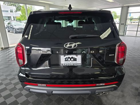 Used 2025 Hyundai Palisade SEL AWD/4WD image 4