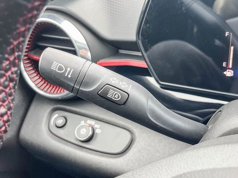 Certified 2024 Chevrolet Trax RS w/ Driver Confidence Package image 50