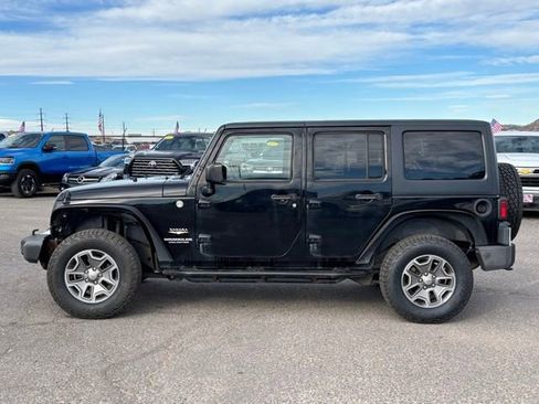 Used 2015 Jeep Wrangler Unlimited Sahara w/ Connectivity Group image 2