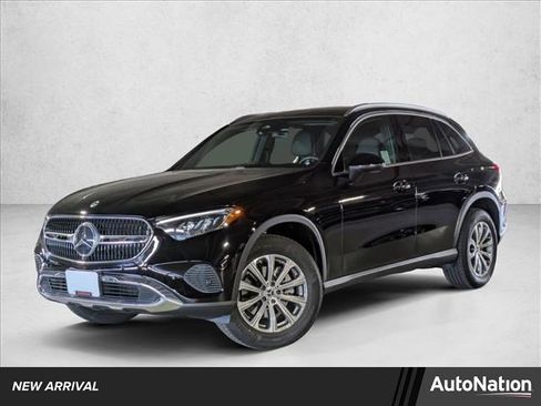 Certified 2025 Mercedes-Benz GLC 300 image 1