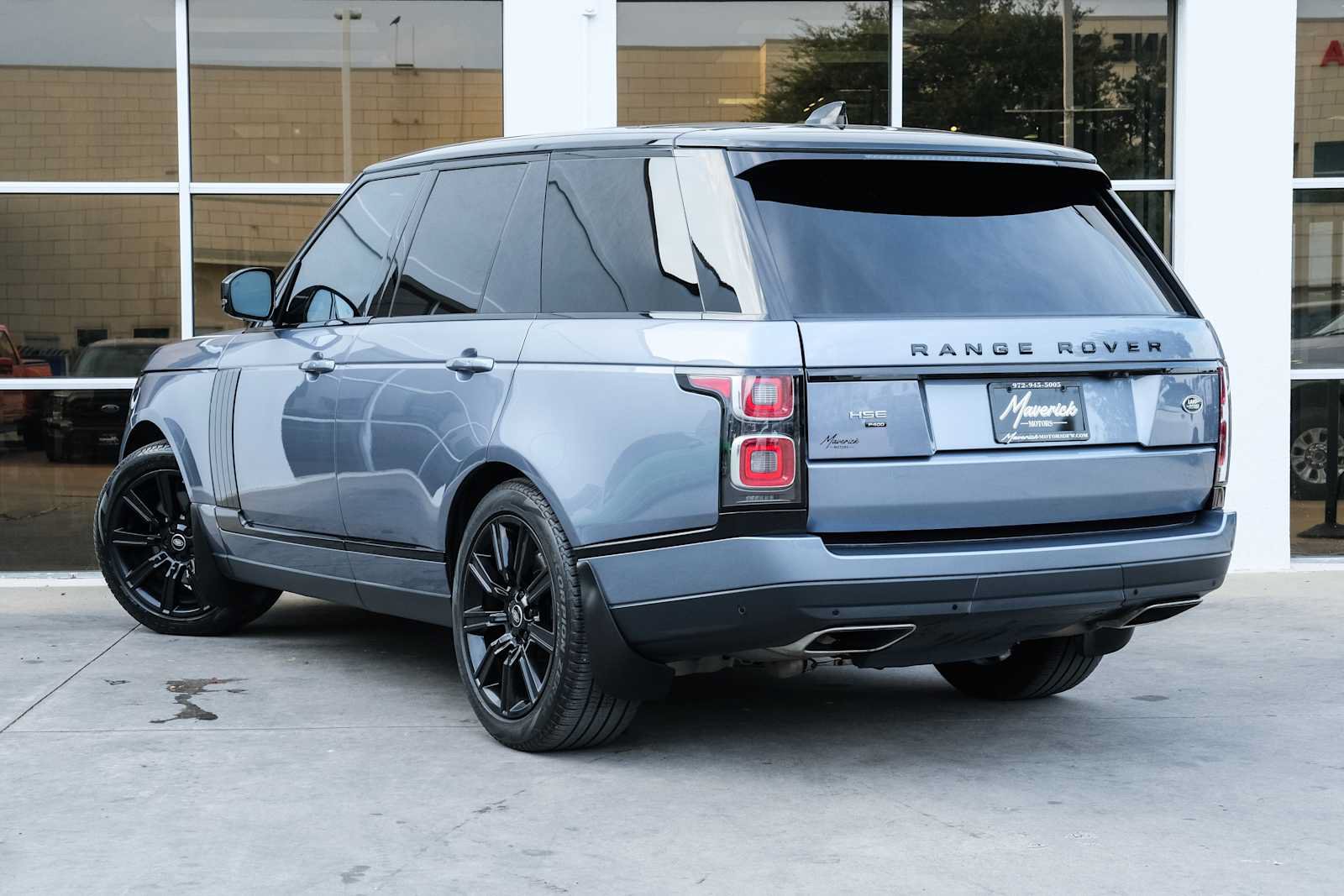Used 2020 Land Rover Range Rover HSE AWD/4WD image 13