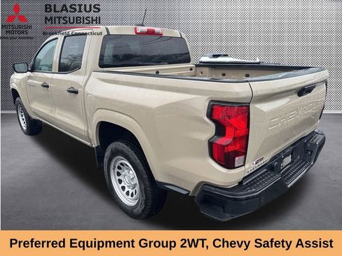 Used 2024 Chevrolet Colorado W/T RWD image 9