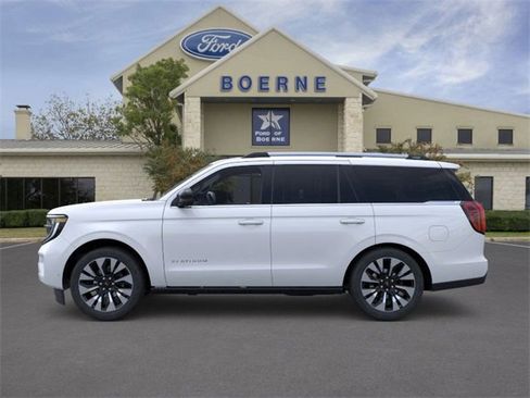 New 2025 Ford Expedition Platinum w/ Platinum Ultimate Package image 3