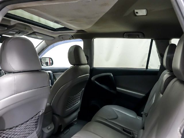 Used 2011 Toyota RAV4 Limited w/ Limited Extra Value Pkg AWD/4WD image 12