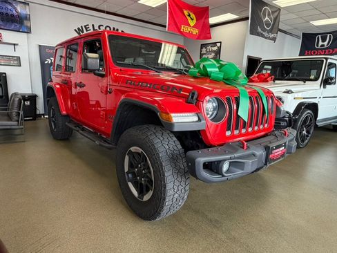 Used 2019 Jeep Wrangler Unlimited Rubicon AWD/4WD image 3