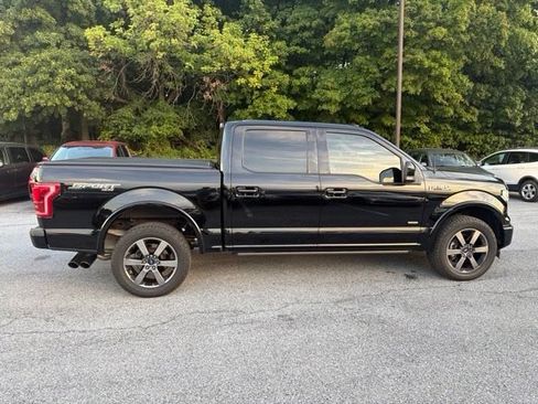 Used 2017 Ford F150 Lariat w/ Equipment Group 502A Luxury AWD/4WD image 8