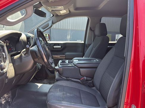 Used 2022 Chevrolet Silverado 1500 LT AWD/4WD image 9