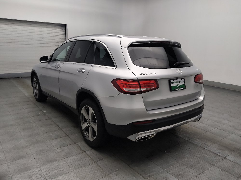 Used 2019 Mercedes-Benz GLC 300 4MATIC w/ Premium Package image 5