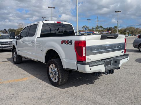 Used 2021 Ford F250 Platinum w/ FX4 Off-Road Package AWD/4WD image 6