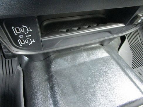 New 2026 RAM 3500 Tradesman AWD/4WD image 34