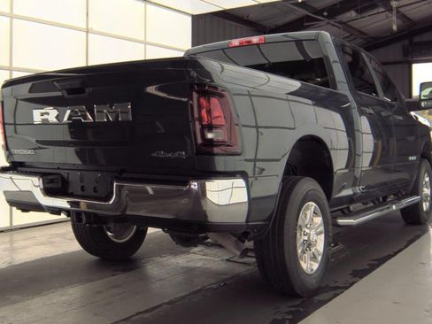 Used 2026 RAM 2500 Big Horn AWD/4WD image 4