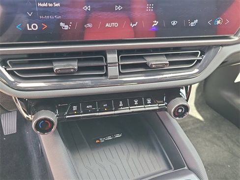 New 2026 Chevrolet Equinox EV RS image 34