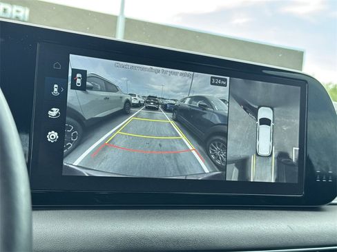 Used 2024 Hyundai Palisade Limited image 23