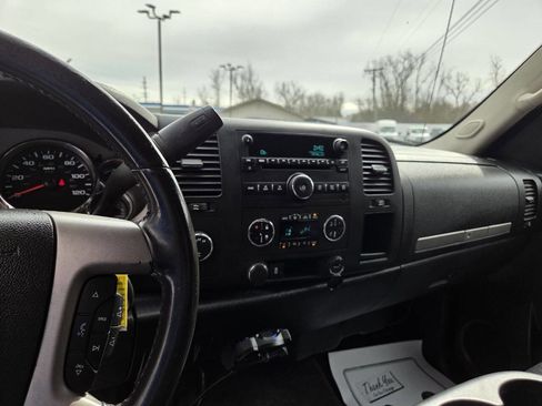 Used 2011 Chevrolet Silverado 1500 LT w/ All-Star Edition image 17