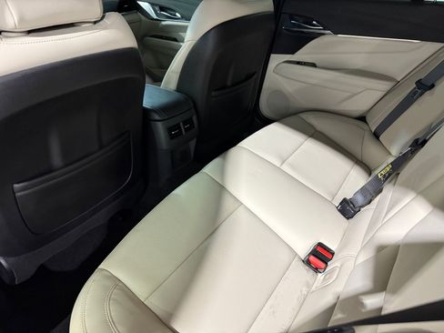 Used 2020 Cadillac CT4 Premium Luxury image 38