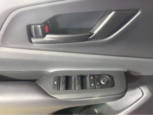 Used 2023 Toyota Prius LE image 25