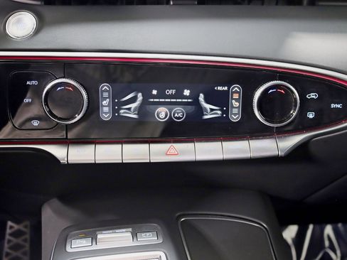 Used 2023 Genesis GV70 3.5T Sport w/ Sport Prestige Package AWD/4WD image 25