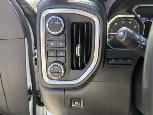 Used 2020 GMC Sierra 2500 AT4 w/ AT4 Premium Package image 34