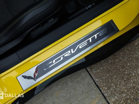 Used 2019 Chevrolet Corvette ZR1 RWD image 37