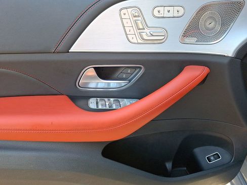 Used 2024 Mercedes-Benz GLE 53 AMG 4MATIC image 8