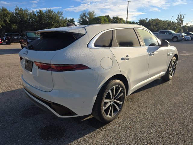 Used 2024 Jaguar F-PACE R-Dynamic S AWD/4WD image 5