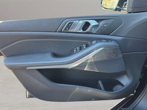 Used 2023 BMW X5 sDrive40i image 17