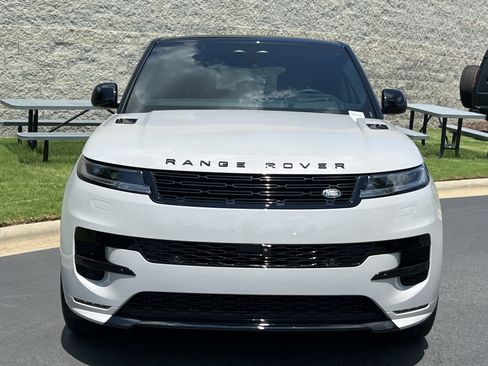 Certified 2025 Land Rover Range Rover Sport Dynamic SE AWD/4WD image 10
