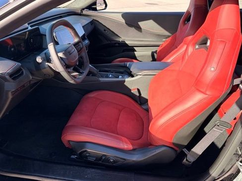 Used 2025 Dodge Charger Daytona Scat Pack w/ Track Pack AWD/4WD image 10