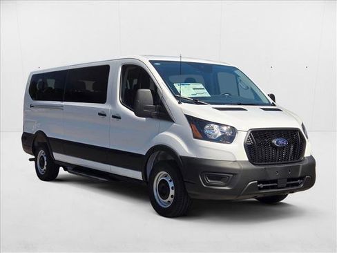 New 2025 Ford Transit 350 XL image 5