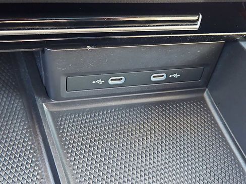 Certified 2024 Volkswagen Atlas SEL image 19