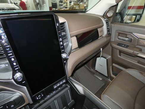 New 2026 RAM 3500 Longhorn image 12