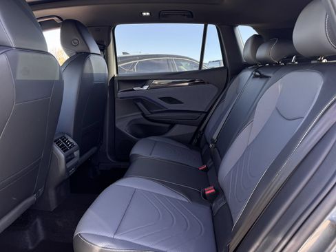 New 2026 Volkswagen Tiguan SE R-Line FWD image 28
