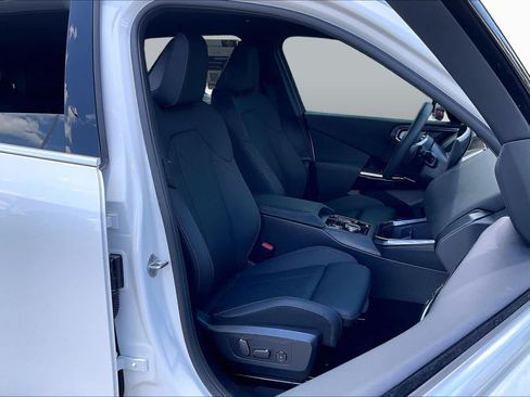 Used 2026 BMW X3 xDrive30i w/ Premium Package AWD/4WD image 8