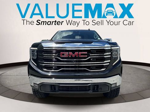 Used 2022 GMC Sierra 1500 SLT w/ SLT Premium Plus Package AWD/4WD image 9