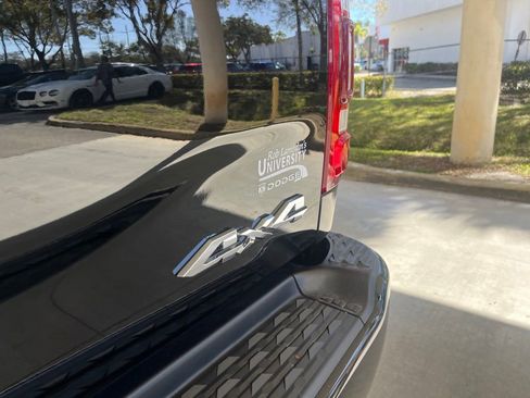 New 2022 RAM 2500 Big Horn w/ Level C Equiment Group image 22