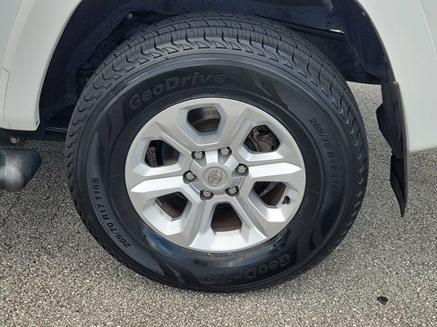 Used 2023 Toyota 4Runner SR5 Premium w/ Moonroof Package RWD image 5