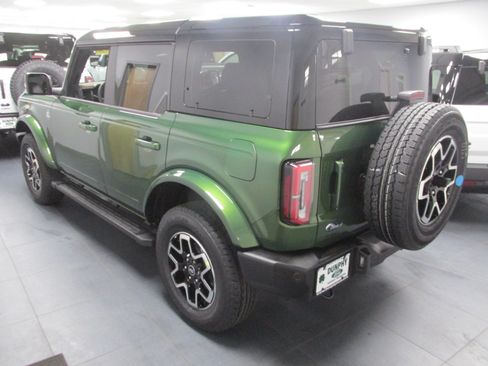 New 2024 Ford Bronco Outer Banks AWD/4WD image 6