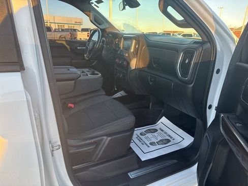 Used 2020 Chevrolet Silverado 1500 LT w/ Convenience Package image 13