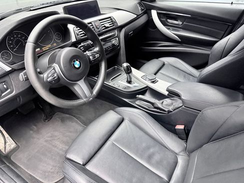 Used 2018 BMW 328d xDrive Sedan AWD/4WD image 9